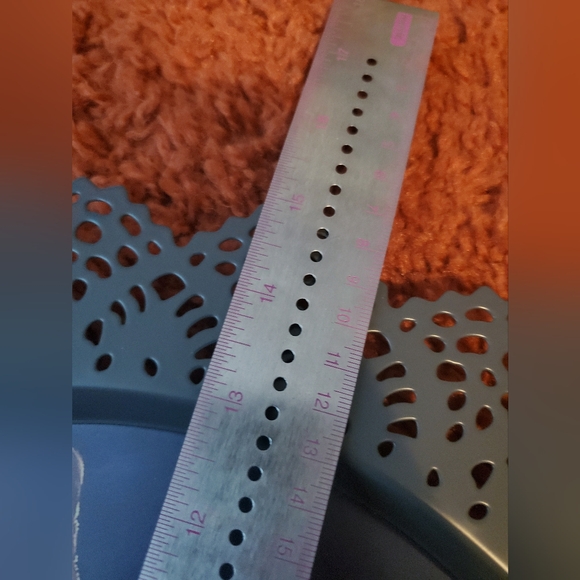 Victorian Cat Decor - Picture 4 of 4